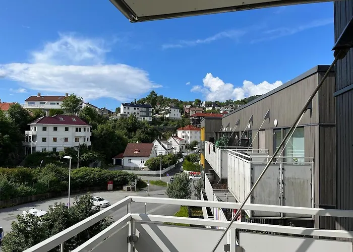 In Modern Complex Near Old